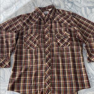 Wrangler Men's Multicolor Plaid Button Down Shirt